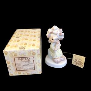 Precious Moments Figurine "Smile, God Loves You" PM-821 Special Edition NIB